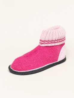AL Oetz in pink><noscript><img width=