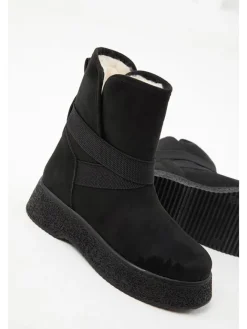 trendyol Stiefeletten^Ankle-Boots in Schwarz