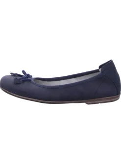 Ballerina in blau><noscript><img width=