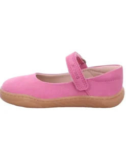 Ballerina in fuchsia><noscript><img width=