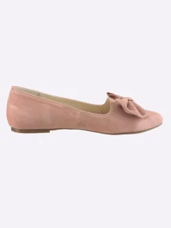 Ballerina in rose><noscript><img width=