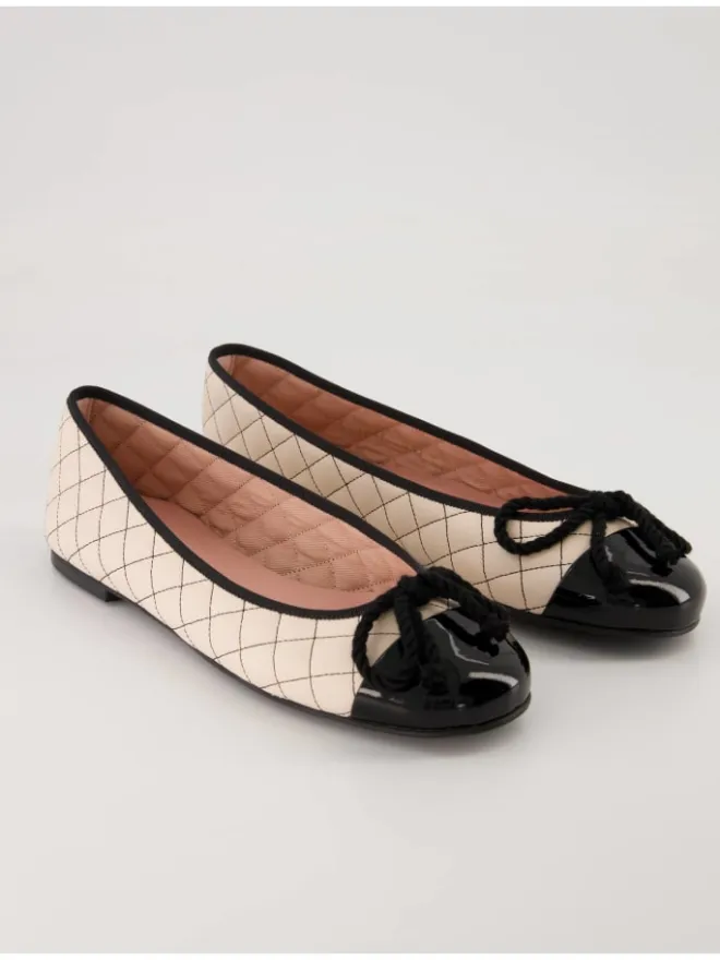 Pretty Ballerinas Ballerinas^Ballerinas in Beige