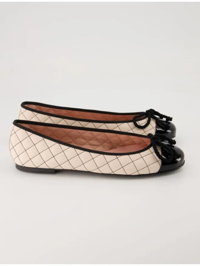 Pretty Ballerinas Ballerinas^Ballerinas in Beige