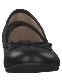 Ballerinas in BLACK><noscript><img width=