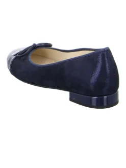 Ballerinas in Blau><noscript><img width=