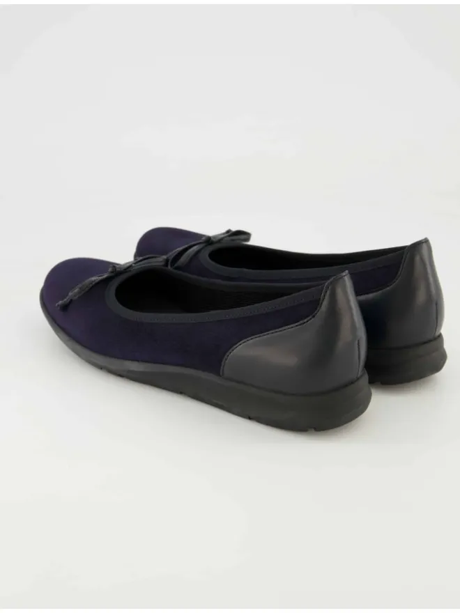 Ballerinas in Blau>Gabor Hot