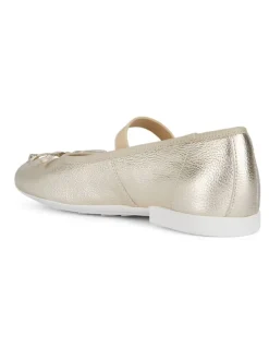 Ballerinas in Platinum><noscript><img width=