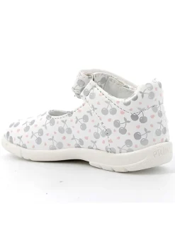 Ballerinas in Weiß><noscript><img width=
