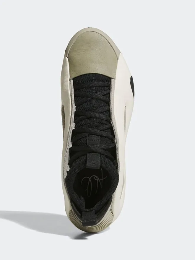 Basketballschuhe in Khaki/ Creme>adidas Best