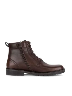 Boots in braun><noscript><img width=