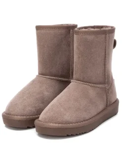 Boots in Hellbraun><noscript><img width=