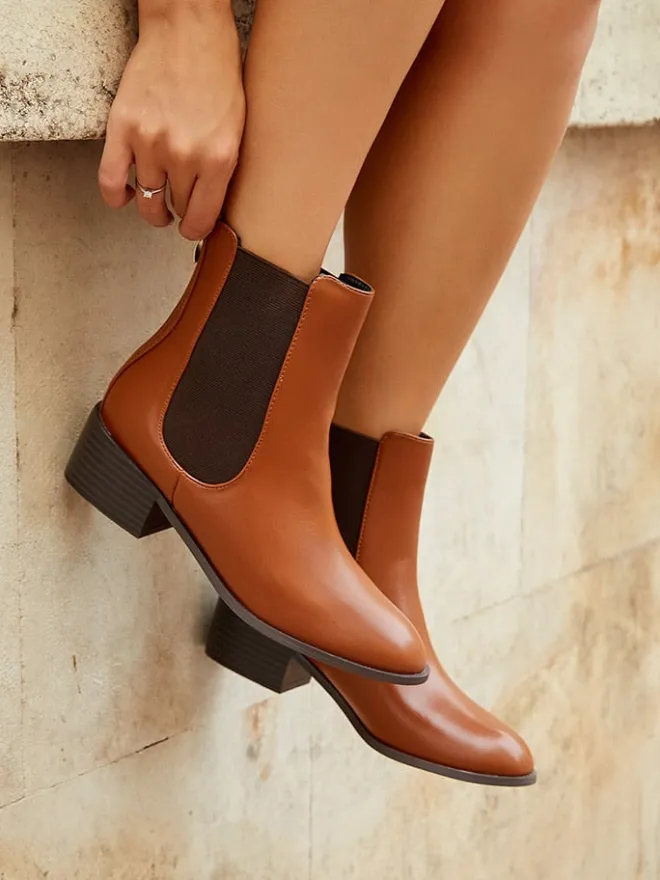Bellucci Stiefel & Boots^Boots in Hellbraun