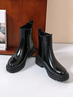 Sixth Sens Stiefel & Boots^Boots in Schwarz