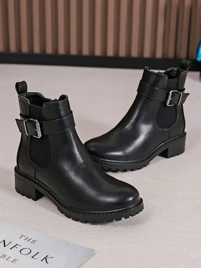 Sixth Sens Stiefel & Boots^Boots in Schwarz