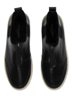 Boots in Schwarz in Schwarz><noscript><img width=
