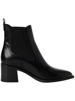 Chelsea Boot in BLACK LEATHER><noscript><img width=