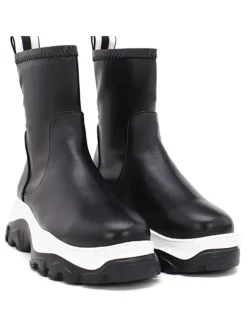 Goby Stiefeletten^Chelsea-Boots in Schwarz
