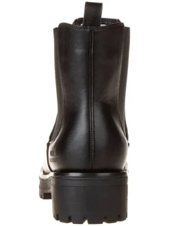 Chelsea-Boots in Schwarz><noscript><img width=