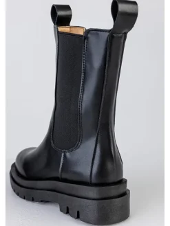 Musk Stiefeletten^Chelsea-Boots in Schwarz