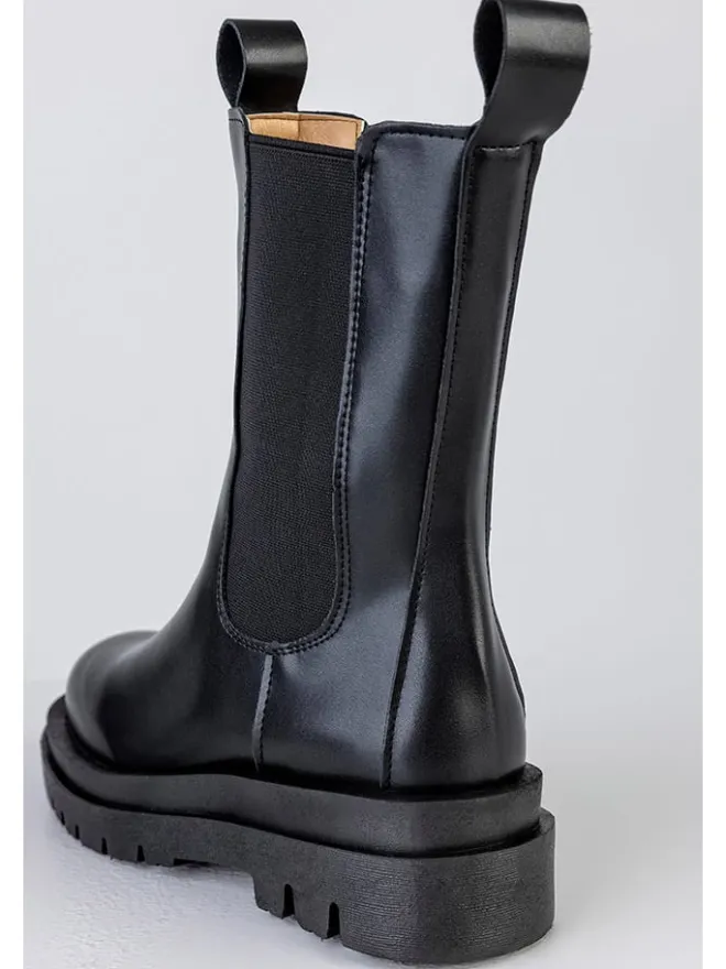 Musk Stiefeletten^Chelsea-Boots in Schwarz