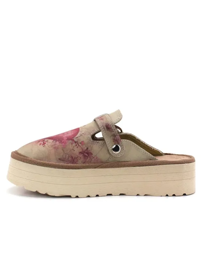 Clogs in Beige>Calceo New
