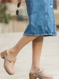 Clogs in Beige>Belucci Clearance