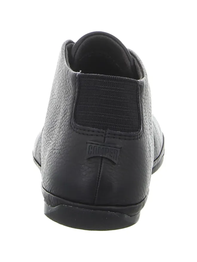 Eleganter Schnürschuh in schwarz>Camper