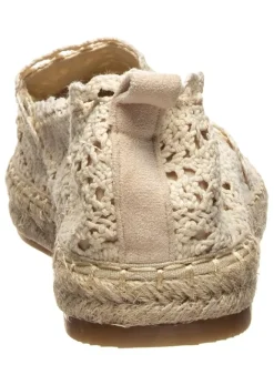 Espadrilles in Beige><noscript><img width=