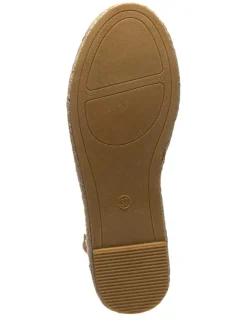 Espadrilles in Beige><noscript><img width=