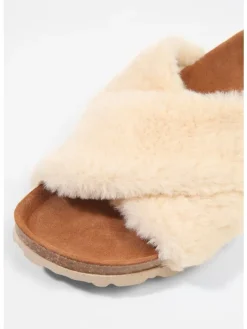 Hausschuh in beige><noscript><img width=