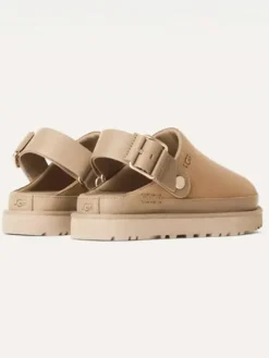 Hausschuhe "Goldenstar Villa" in Beige>UGG Hot