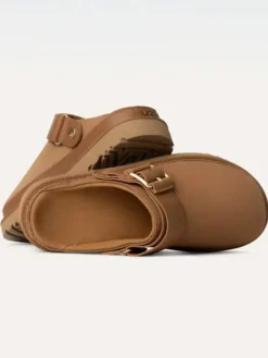 Hausschuhe "Goldenstar Villa" in Hellbraun>UGG New