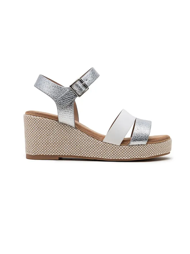 Foreverfolie Sandalen^Keilsandaletten in Silber/ Weiß