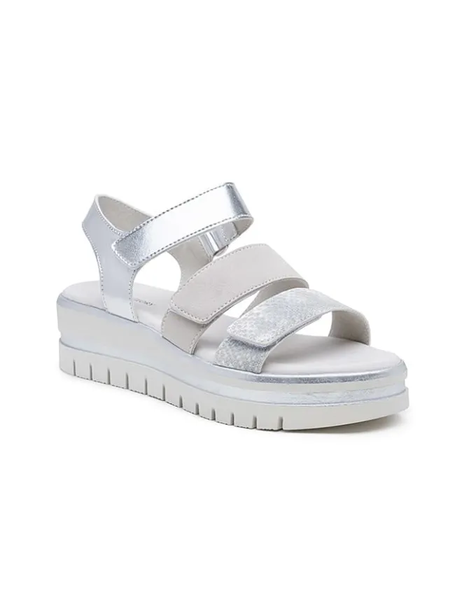 Keilsandaletten in Silber/ Grau>Foreverfolie Sale