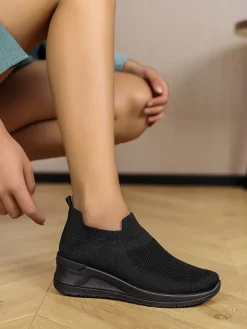 Sixth Sens Halbschuhe^Keilslipper in Schwarz