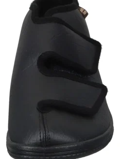 Klassische Hausschuhe in schwarz><noscript><img width=