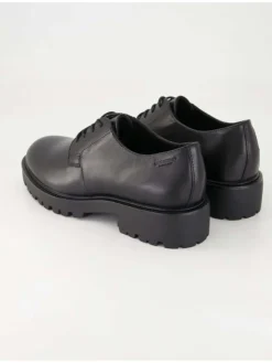 Klassische Schnürschuhe in Schwarz><noscript><img width=
