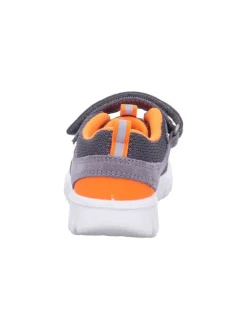 Klassischer Slipper in grau><noscript><img width=