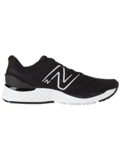 Laufschuhe "Tech Run Solvi v4" in Schwarz>New Balance Clearance
