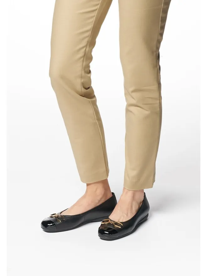 Leder-Ballerinas "Annytah" in Schwarz>Geox Discount