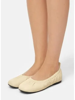 Leder-Ballerinas in Beige><noscript><img width=