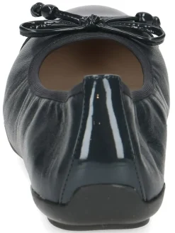 Leder-Ballerinas in Dunkelblau><noscript><img width=