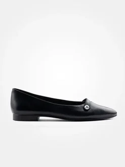 Leder-Ballerinas in Schwarz><noscript><img width=