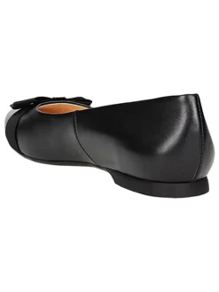 Leder-Ballerinas in Schwarz><noscript><img width=