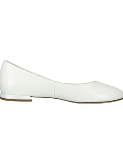 Leder-Ballerinas in Weiß><noscript><img width=