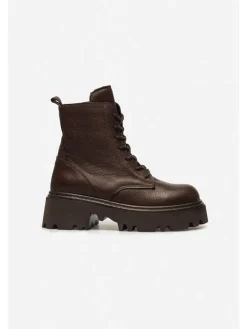 trendyol Stiefel & Boots^Leder-Boots in Braun