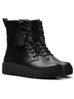 Leder-Boots in Schwarz><noscript><img width=