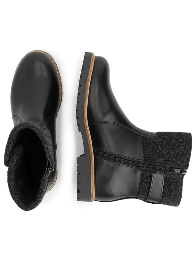 Leder-Boots in Schwarz>TRAVELIN' Clearance
