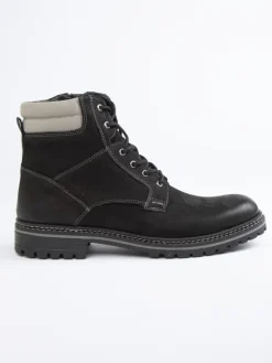 Leder-Boots in Schwarz><noscript><img width=
