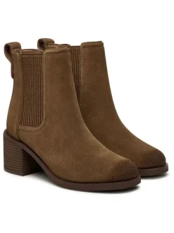 Clarks Stiefeletten^Leder-Chelsea-Boots "Chamberly Top" in Hellbraun